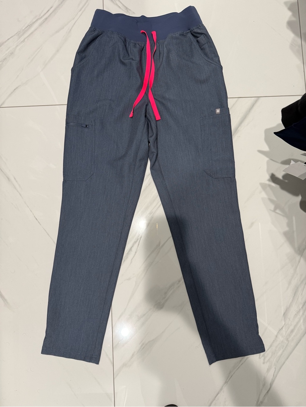 Small, FIGS, High waisted yola skinny, heather denim. Lightly used.